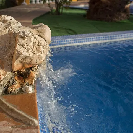 Apartahotel Cortijo Llanos *